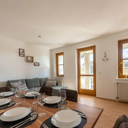 Apartment Komfortable 2 Bedroom Direkt In Riegersburg Ruhe & Genuss Grossing (Liezen)