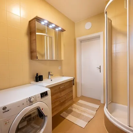 Apartment Komfortable 2 Bedroom Direkt In Riegersburg Ruhe & Genuss Grossing (Liezen)