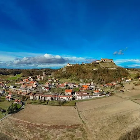 Komfortable 2 Bedroom Direkt In Riegersburg Ruhe & Genuss