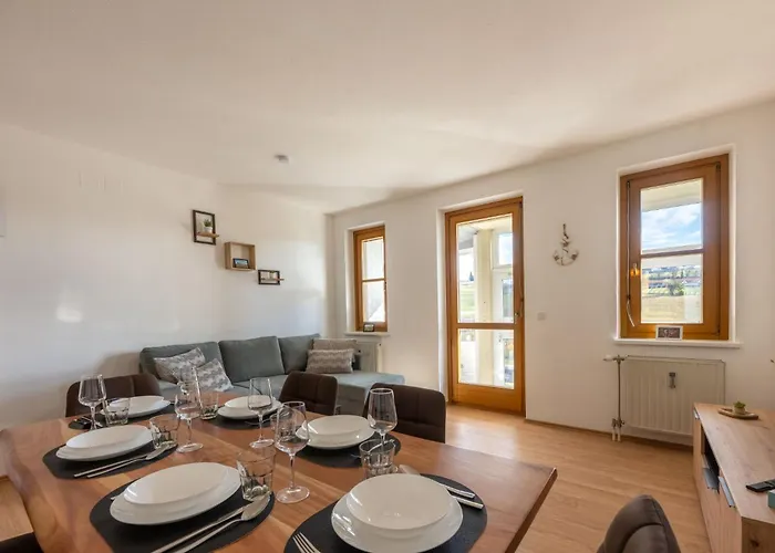شقة Komfortable 2 Bedroom Direkt In Riegersburg Ruhe & Genuss Grossing (Liezen)